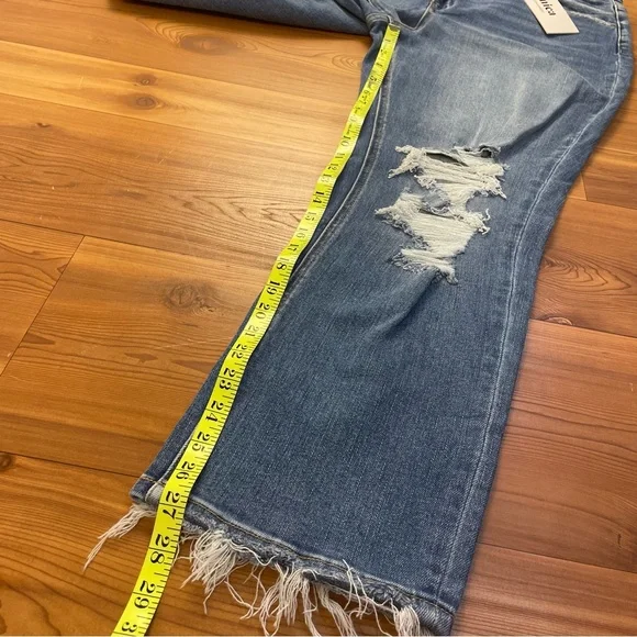 Mica Denim Criss Cross Boy Crop Distressed Fray Hem Stretchy 36” Waist New 32